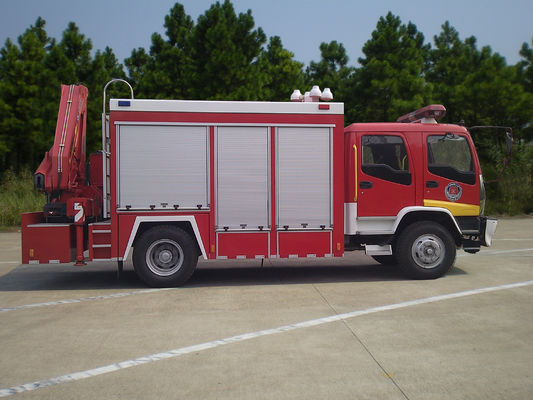 ISUZU 240HP Emergency Rescue Fire Truck 6 Wheeled Large Capacity