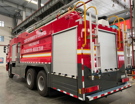 Coche de bomberos profesional 10000L 6x4 de la espuma del agua para el rescate de emergencia