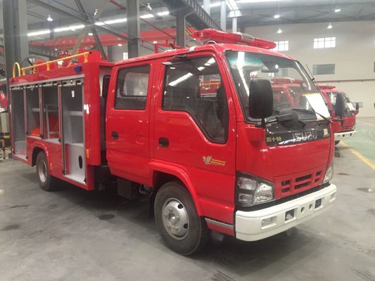 China Mini 88KW ISUZU 2000L Espuma Agua Vehículo de extinción de incendios