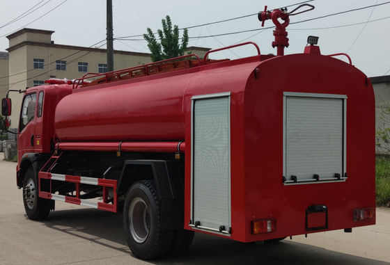 HOWO 118KW Fire Fighting Water Truck 6 Wheeled 8 Ton Multifunctional