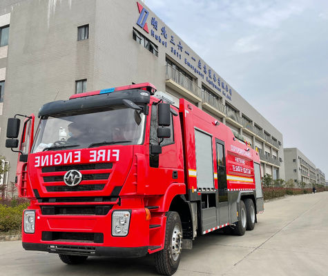 Camión de bomberos resistente de IVECO 290HP con la capacidad multiusos de la espuma 10000L del agua
